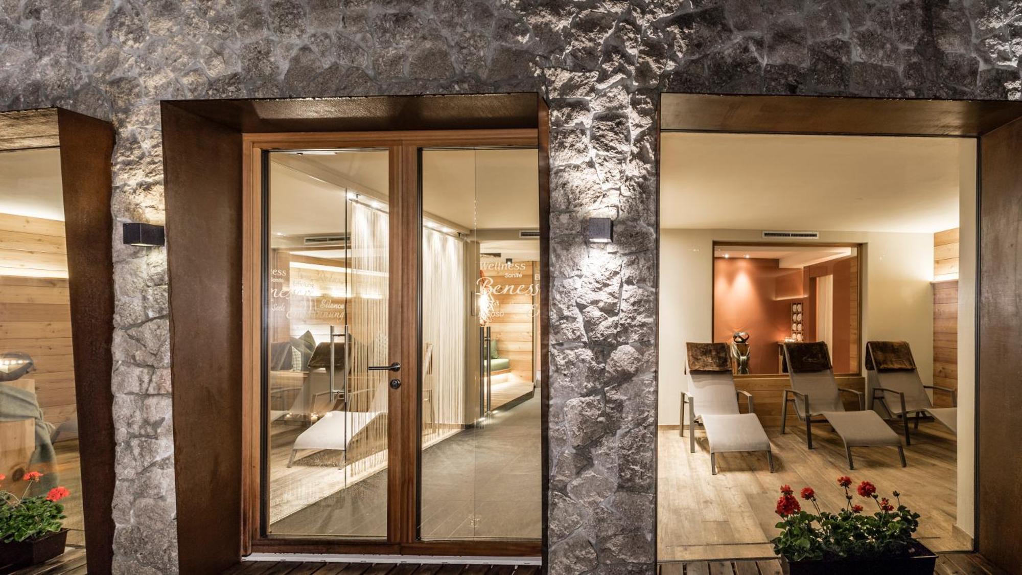 Miraval Naturhotel Badia  Extérieur photo